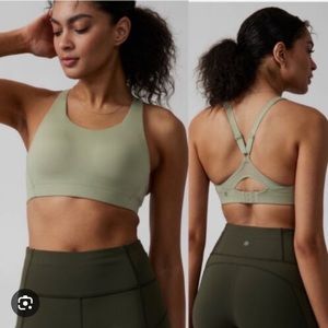 NWT 34DD Athleta Women’s Sage Green Advance Sports Bra High Impact
